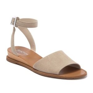 Reaction by Kenneth Cole Taupe Jolly sandals